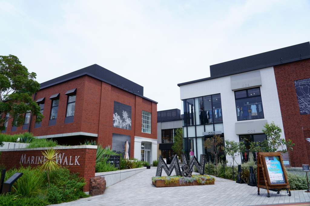 マリンアンドウォーク（横浜市）